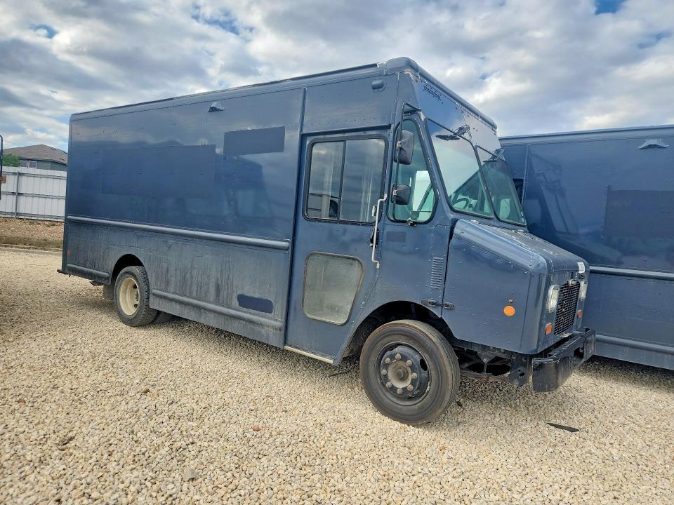 2020 Freightliner MT45G Chassis Delivery Truck