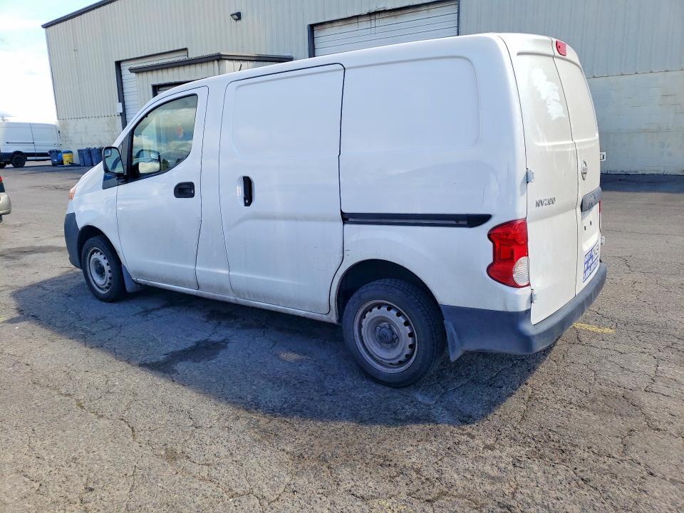 2015 Nissan NV200 S