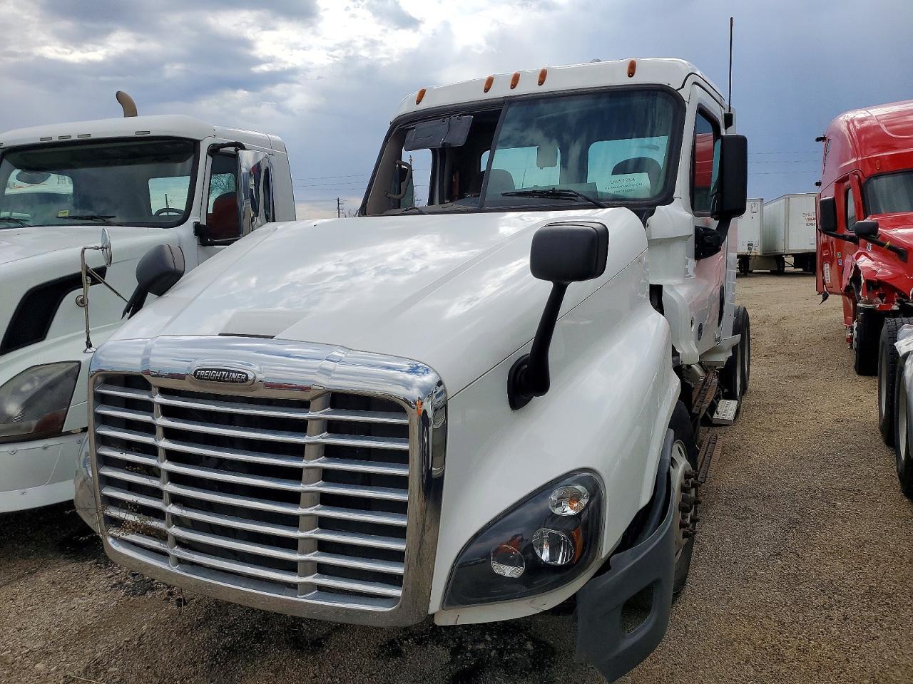 2019 Freigliner 2019 Freightliner Cascadia 125 Semi Truck