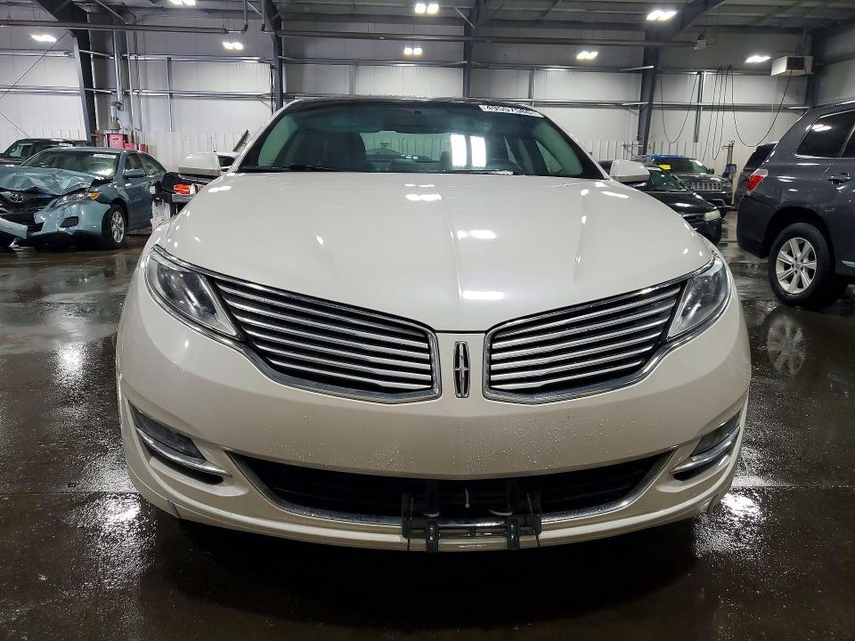 2013 Lincoln Townhouse MKZ