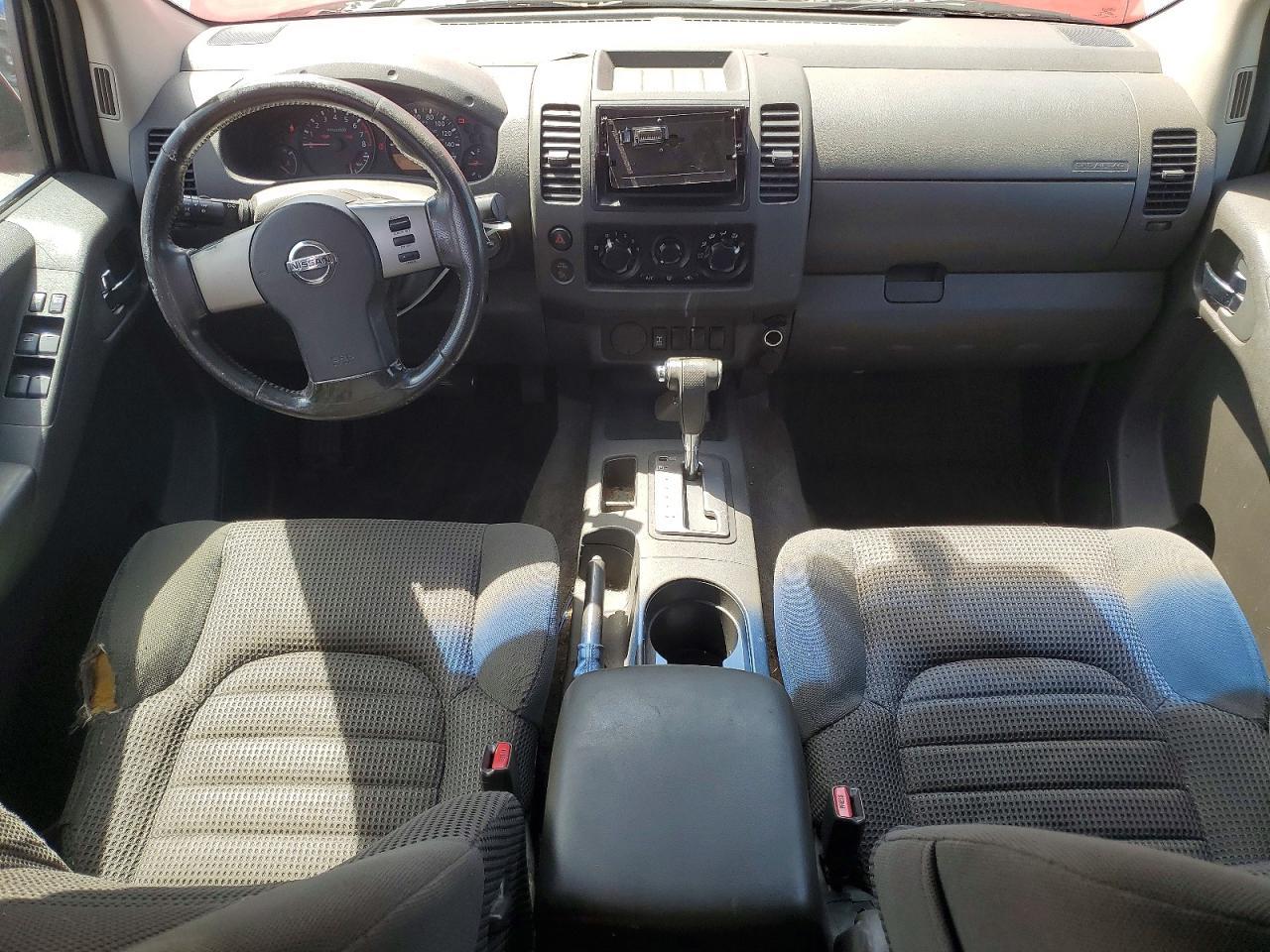 2005 Nissan Frontier SE