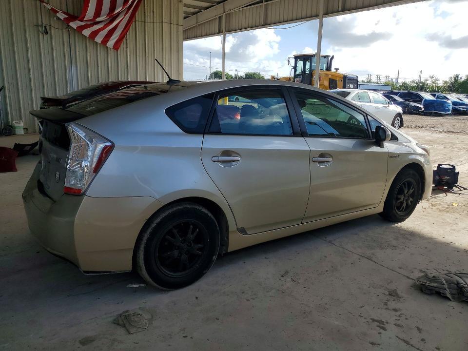2010 Toyota Prius v