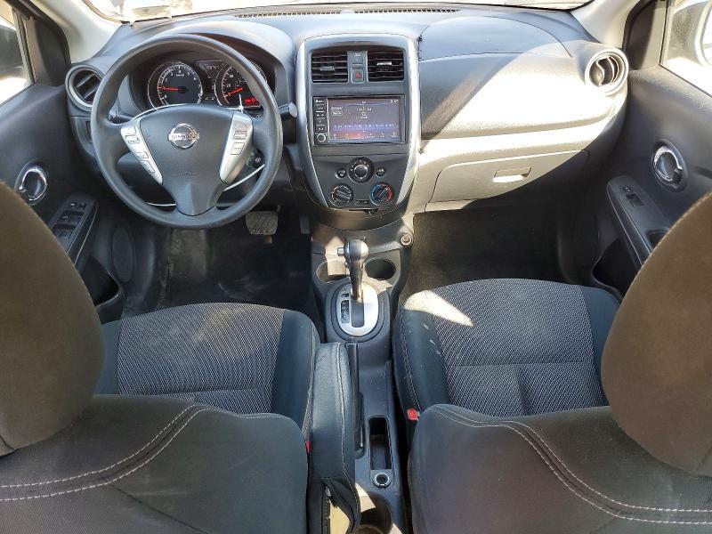 2019 Nissan Versa sv