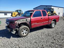 Salvage cars for sale from Copart Airway Heights, WA: 2000 Toyota Tundra SR5