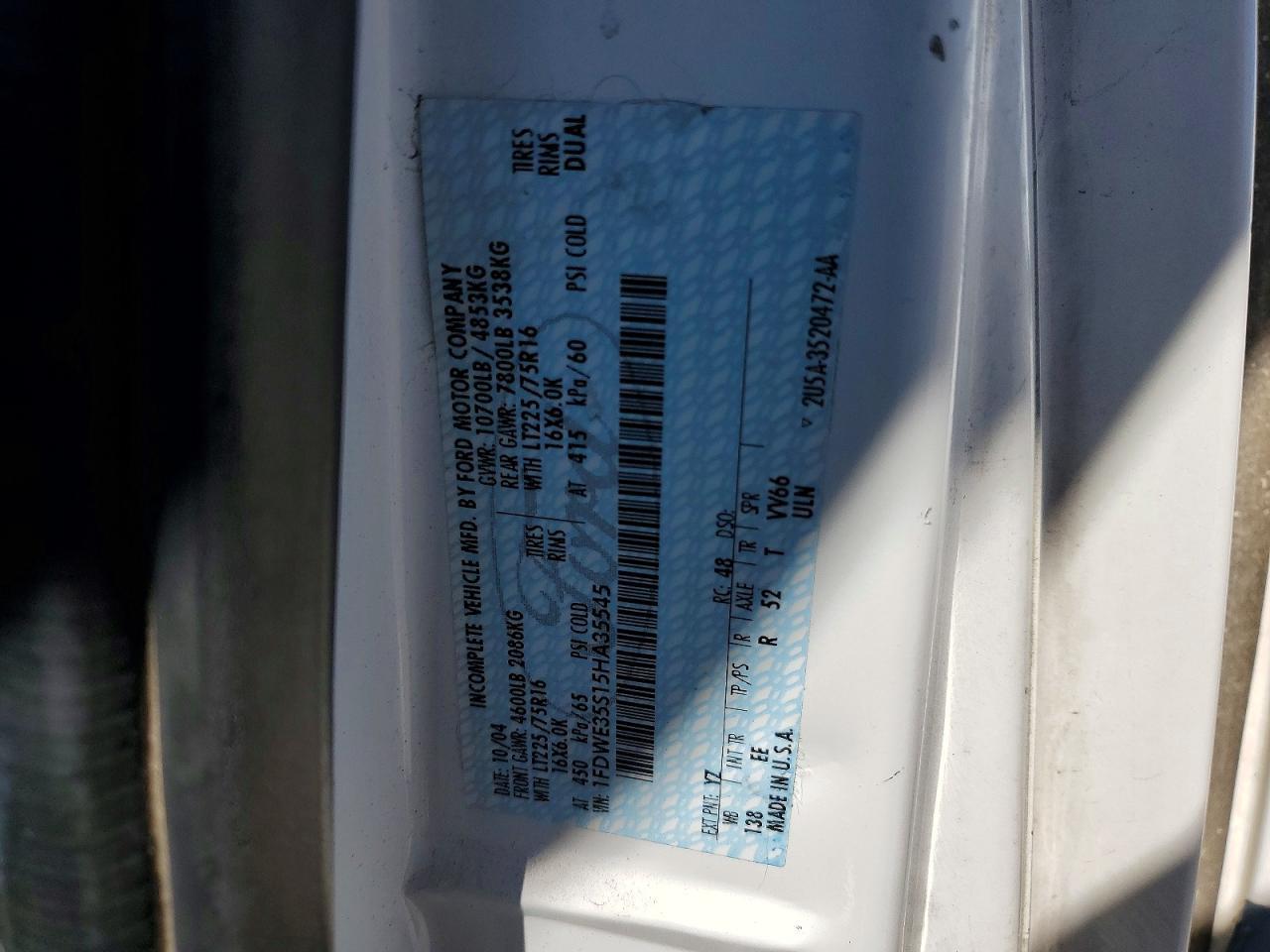 2005 Ford Econoline E350 Super Duty Cutaway Van