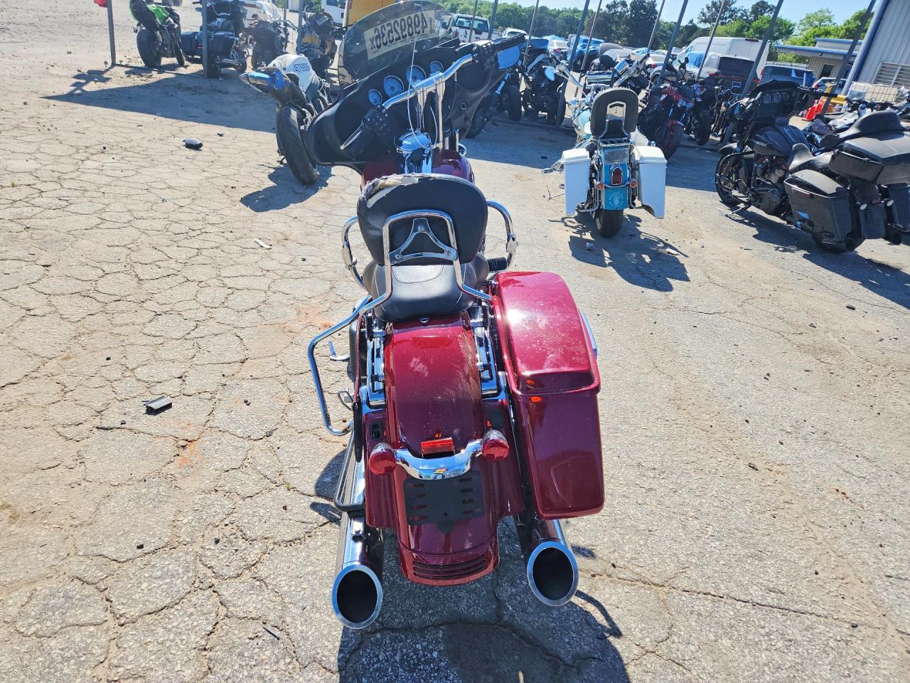 2021 Harley-Davidson Flhx