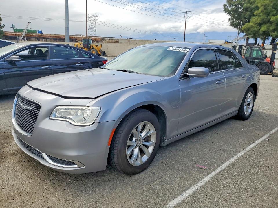 2015 Chrysler 300 Limited