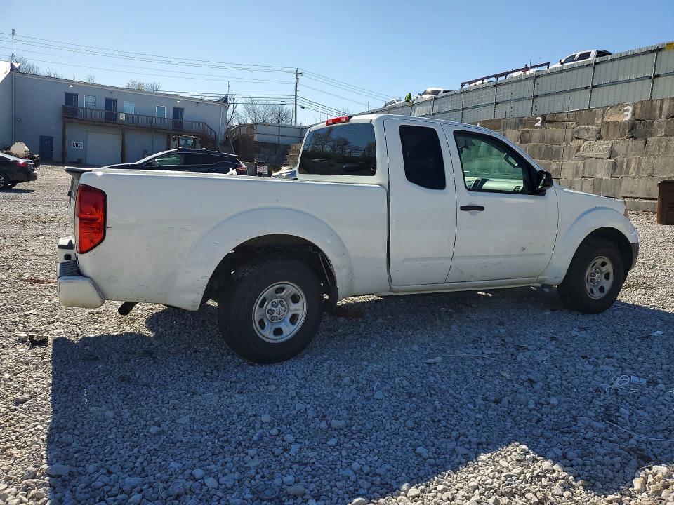 2017 Nissan Frontier S