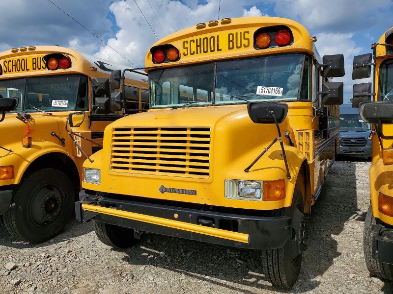 1990 International 3000 3700