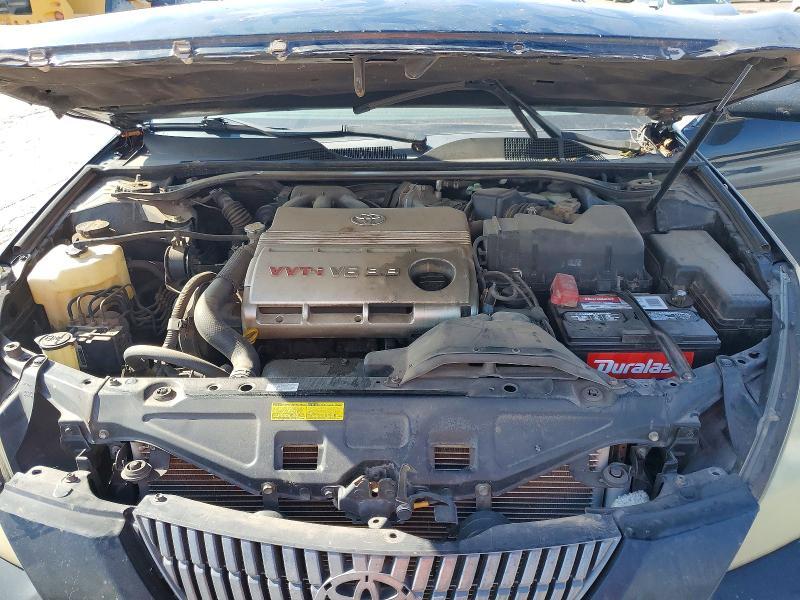2004 Toyota Camry Solara sle V6