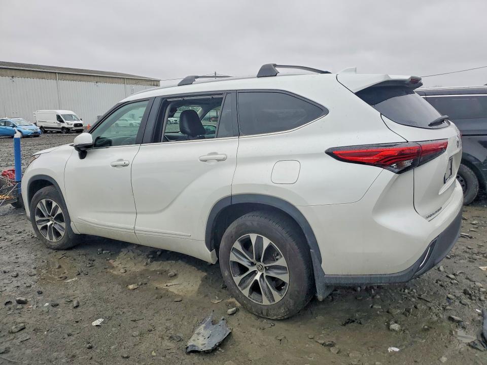 2023 Toyota Highlander Sport