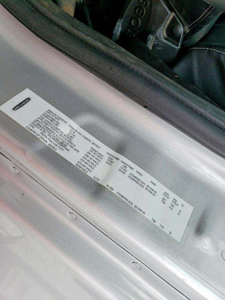 2019 Freigliner 2019 Freightliner Cascadia 126 Semi Truck