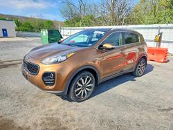 KIA Vehiculos salvage en venta: 2017 KIA Sportage ex