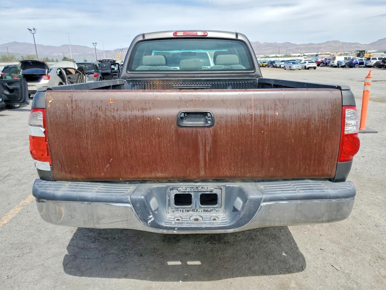 2005 Toyota Tundra SR5