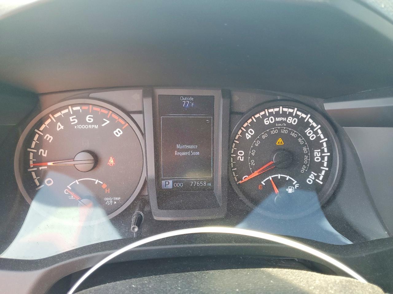 2018 Toyota Tacoma SR