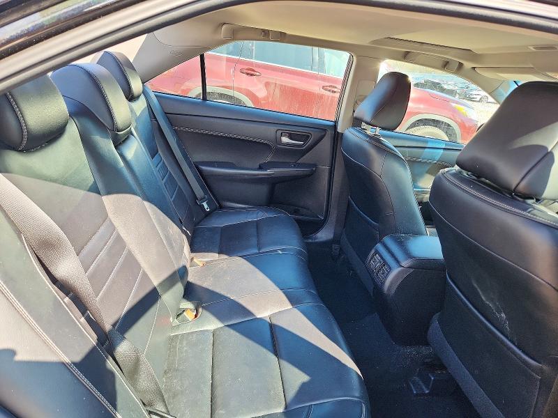 2015 Toyota Camry xle V6