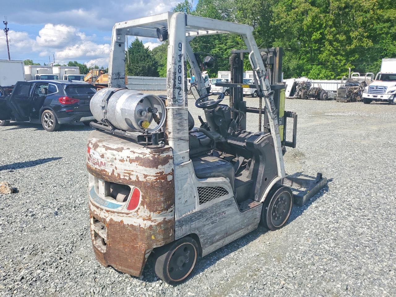 2015 Unicariers 2015 Unicarriers Forklift