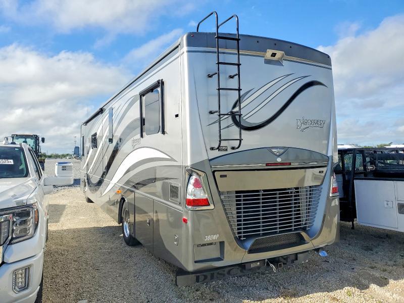 2015 Discovery Overy RV