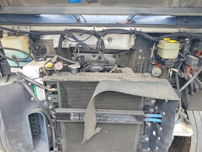 2021 Freightliner MT45G Chassis Delivery Truck