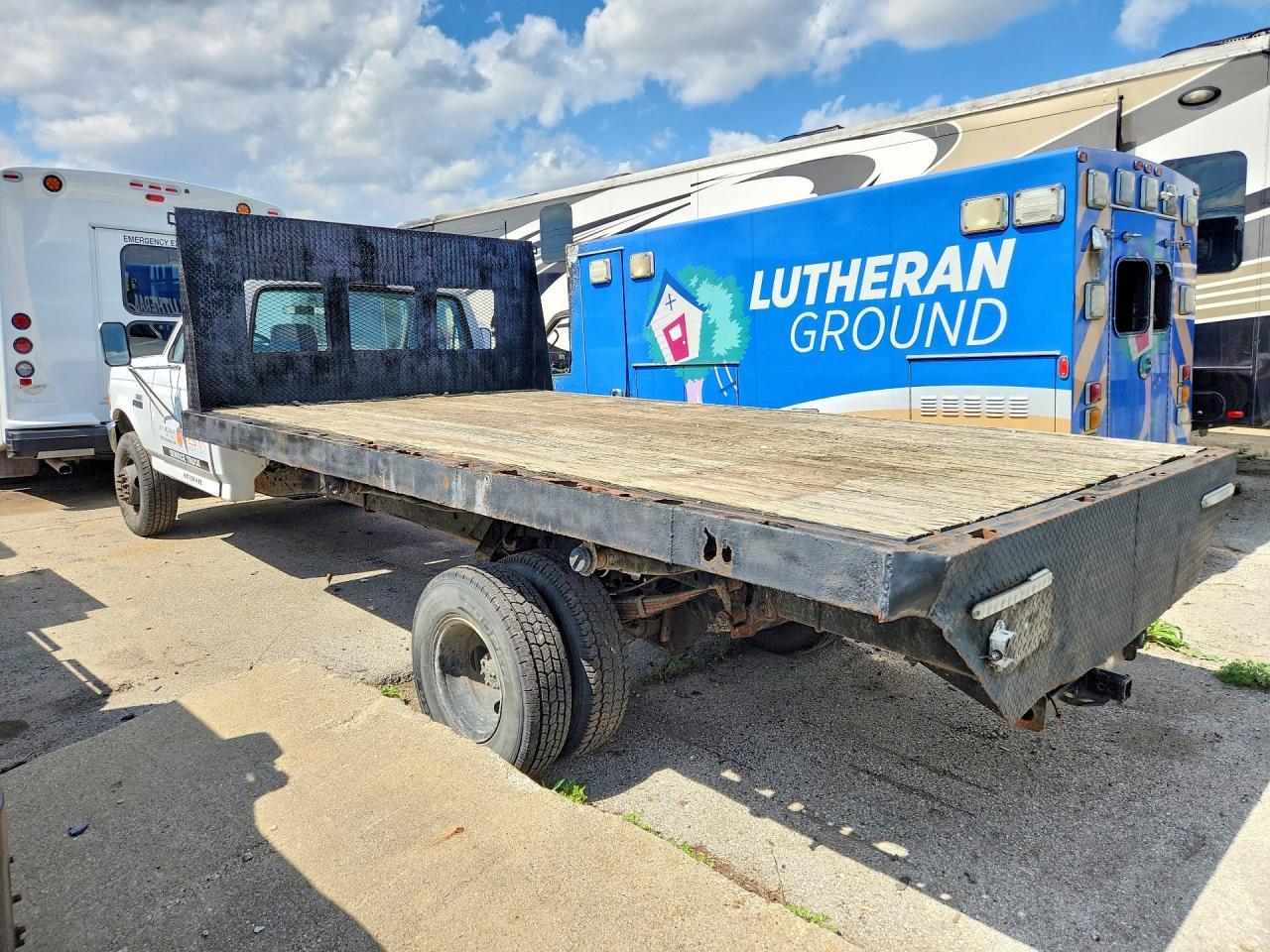 1994 Ford F Super Duty Flatbed Truck