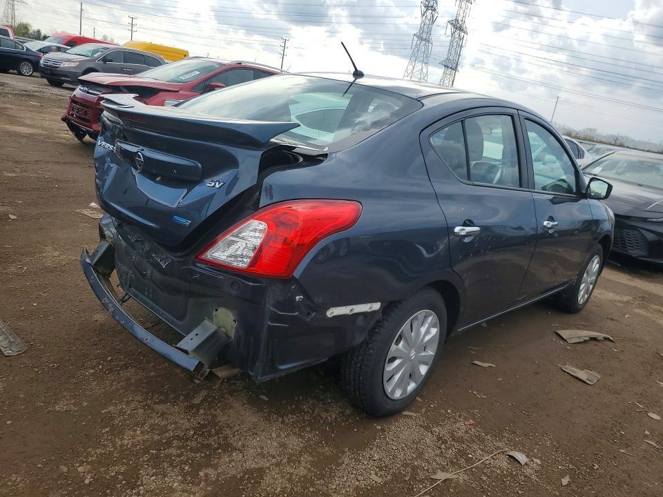 2015 Nissan Versa 1.6 sv
