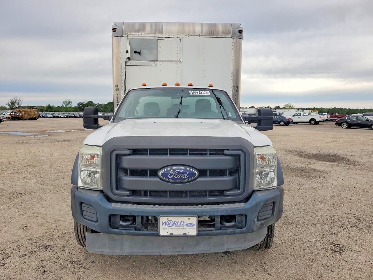 2015 Ford F450 Super Duty BOX Truck