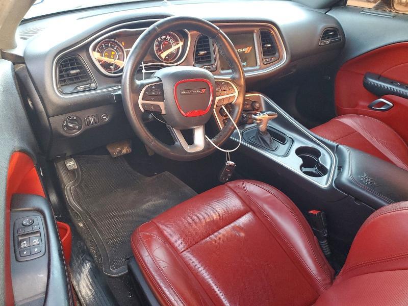 2015 Dodge Challenger sxt Plus