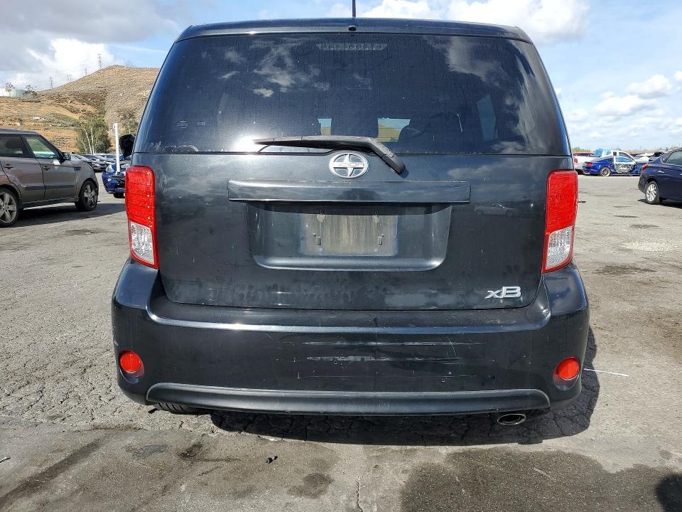 2013 Scion Xb Base