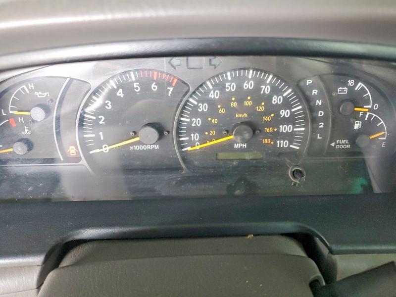 2002 Toyota Tundra SR5 V8