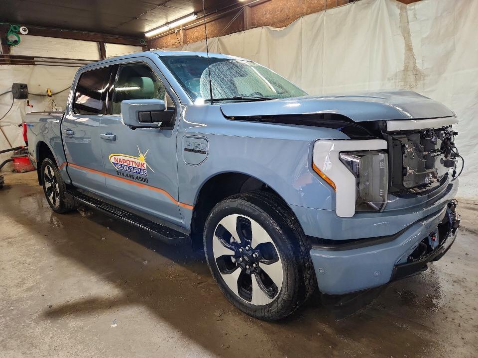 2023 Ford F150 Lightning PRO