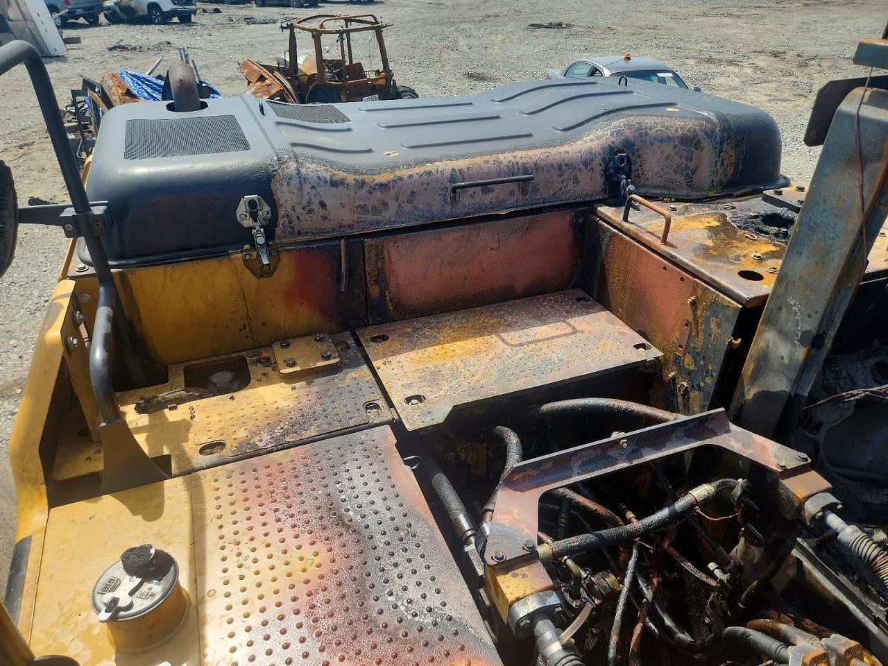 2015 Caterillar 323FL