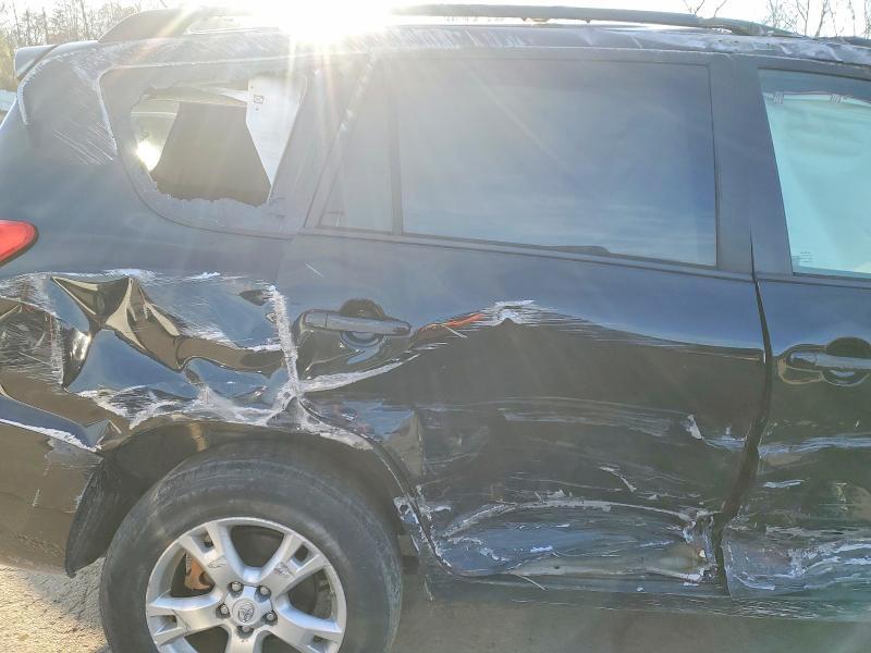 2011 Toyota Rav4 Base