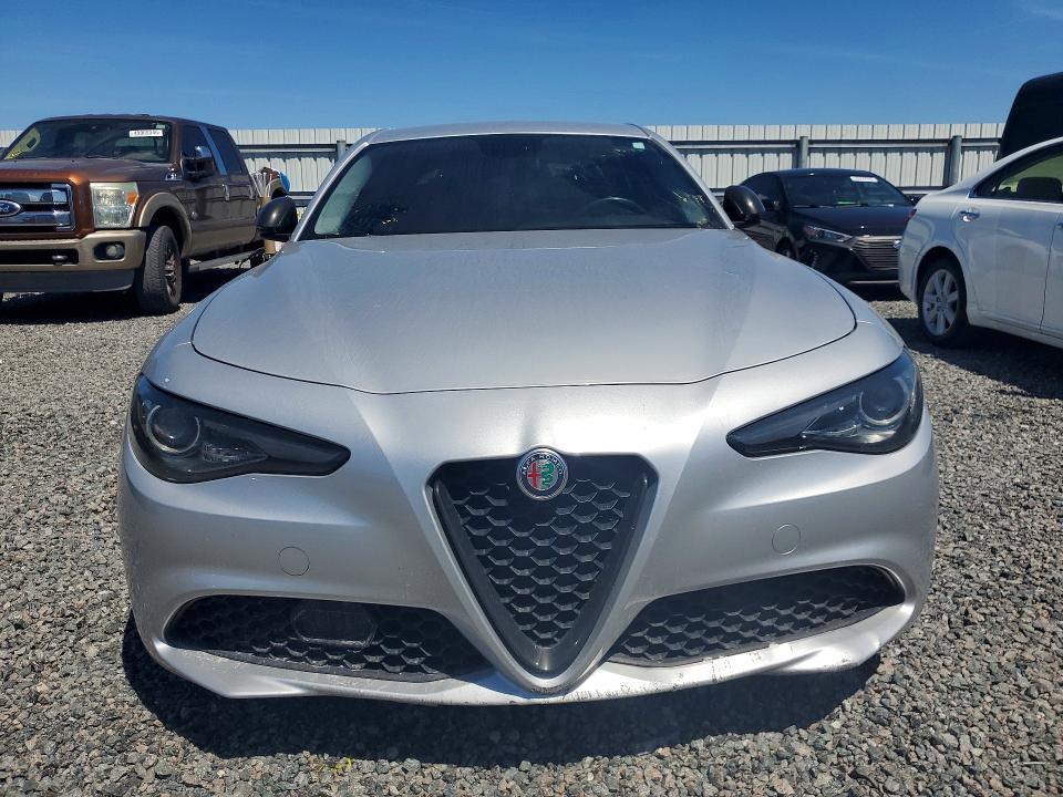 2019 Alfa Romeo Giulia