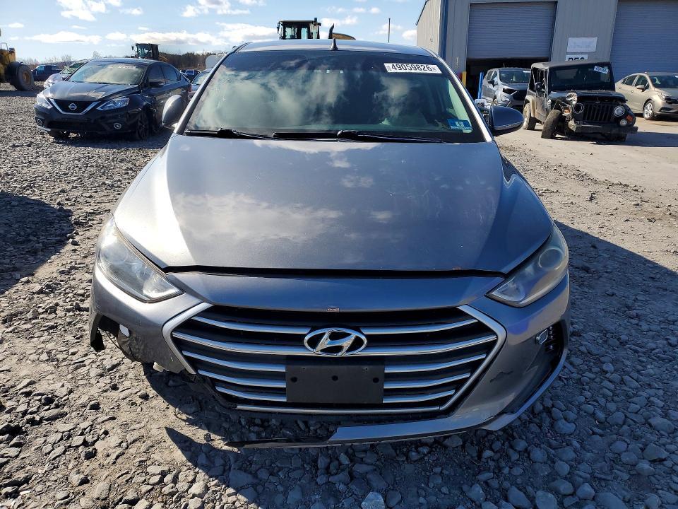 2018 Hyundai Elantra se