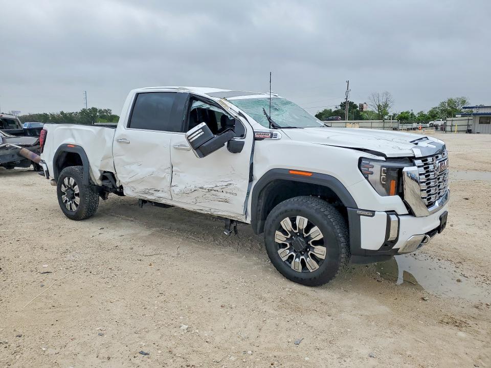 2025 GMC Sierra K2500 Denali