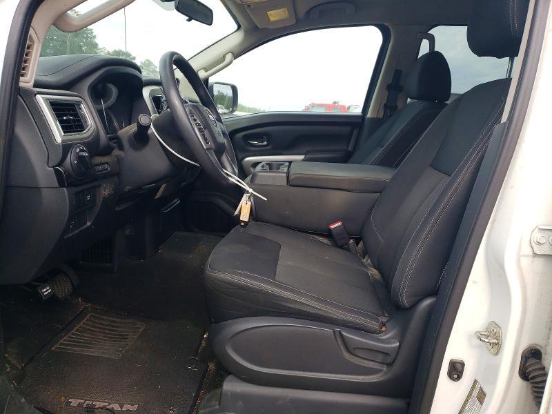 2019 Nissan Titan SV