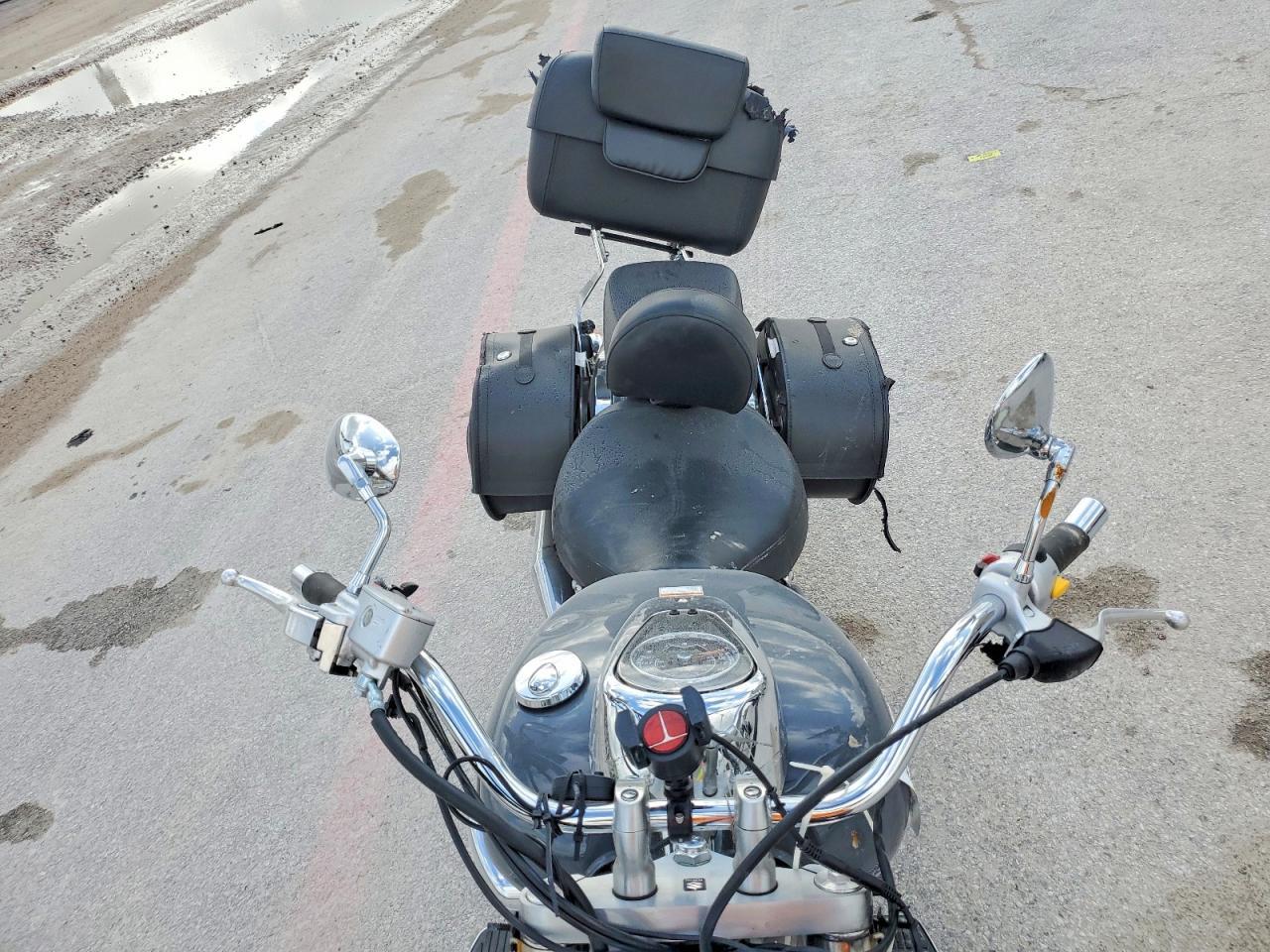 2022 Suzuki VL800 M