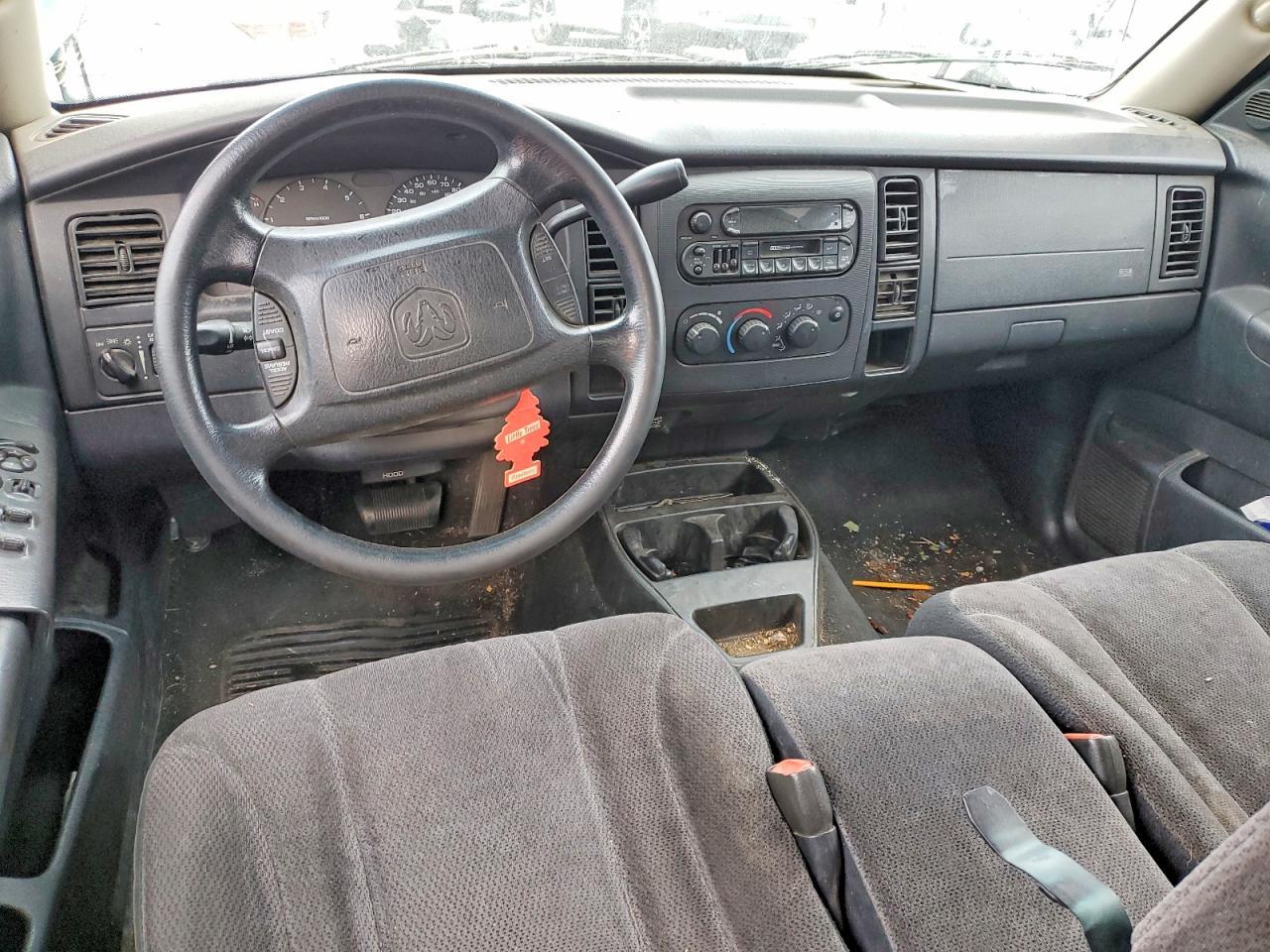 2001 Dodge Dakota Quattro