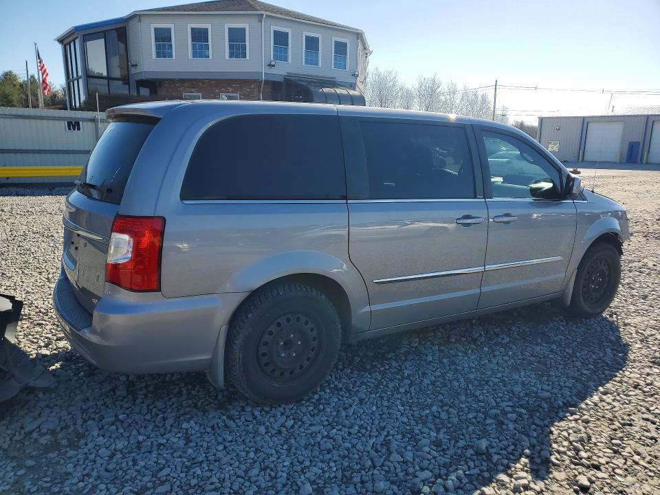 2014 Chrysler Town & Country s