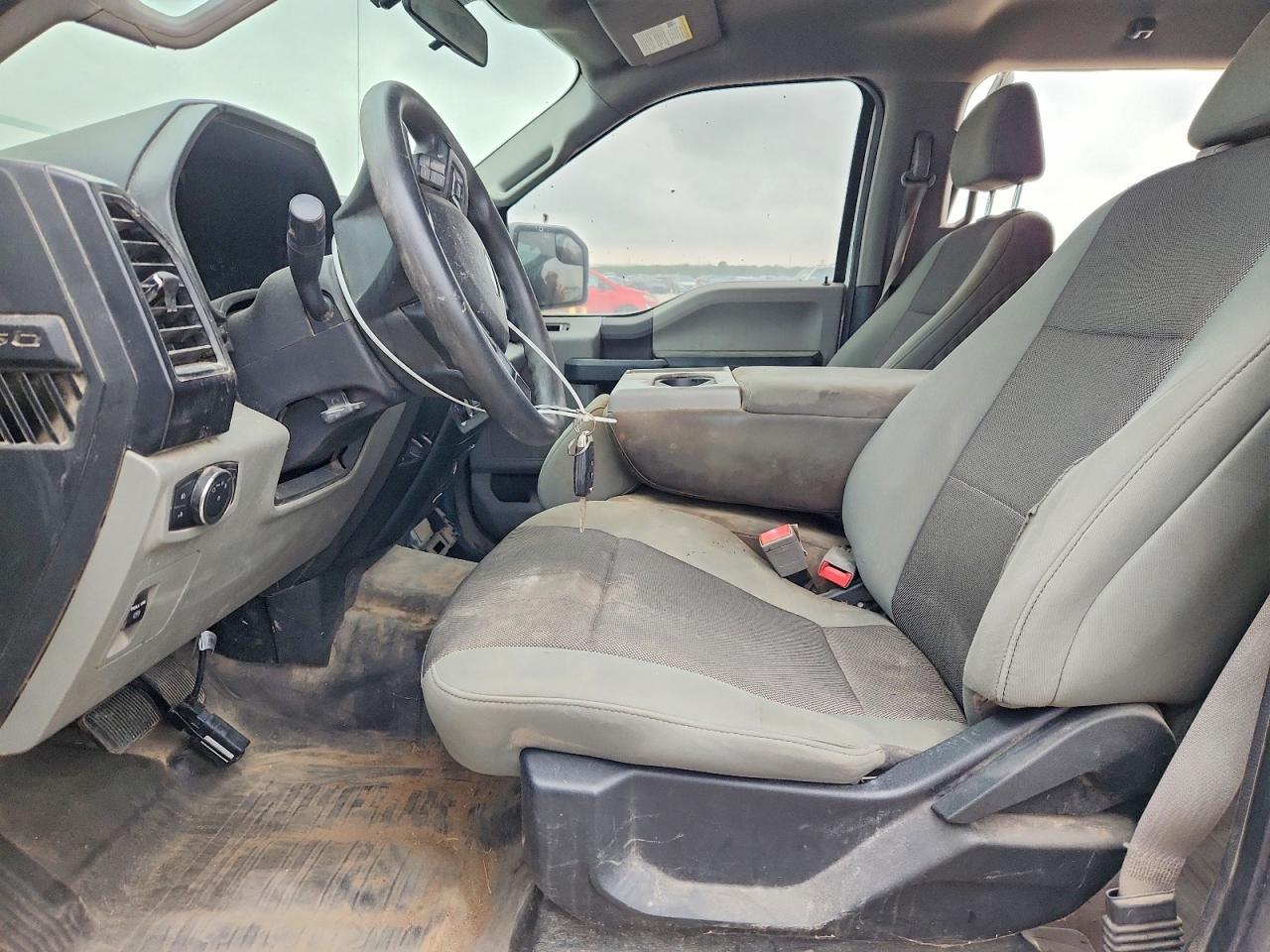 2018 Ford F150 XL 4WD 5.0L V-8 FFV Crew Cab