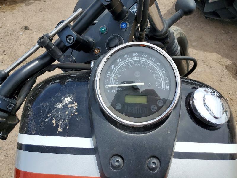 2024 Honda VT750 C2B
