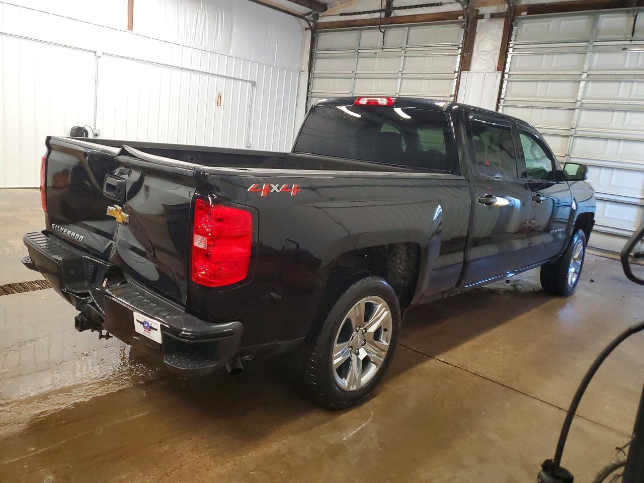 2018 Chevrolet Silverado K1500 Custom