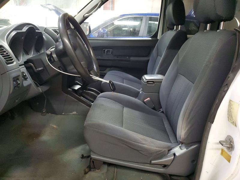 2004 Nissan Frontier King cab xe V6