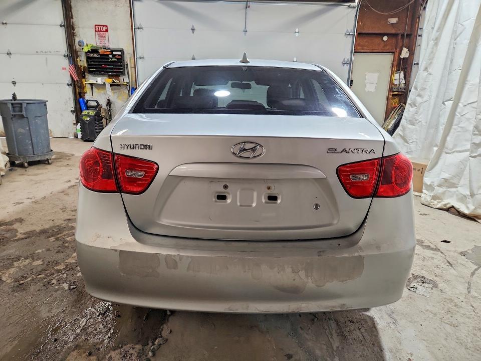 2010 Hyundai Elantra gls