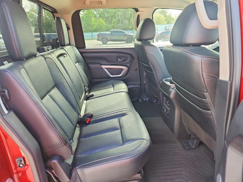 2019 Nissan Titan SL