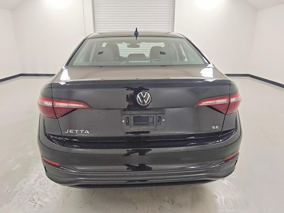 2024 Volkswagen Jetta se