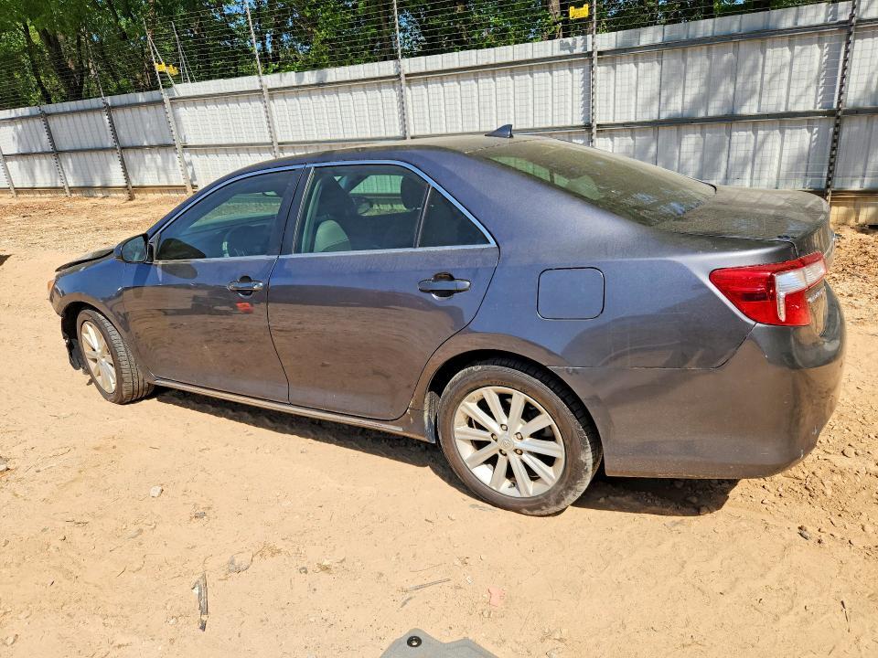 2013 Toyota Camry xle V6