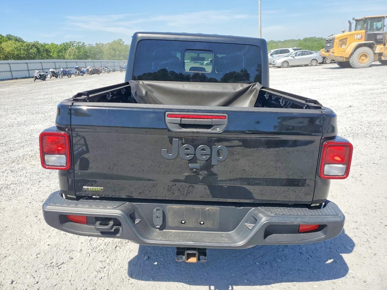 2021 Jeep Gladiator Sport