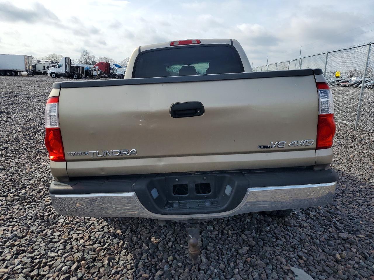 2004 Toyota Tundra SR5