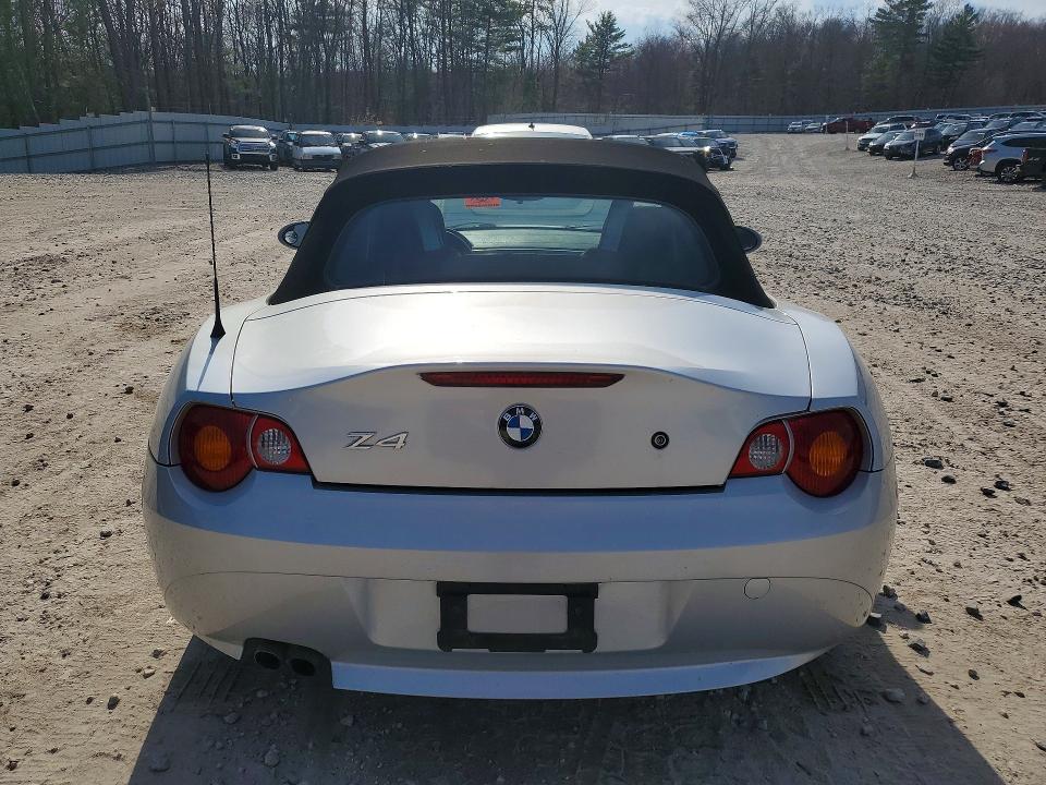 2004 BMW Z4 2.5